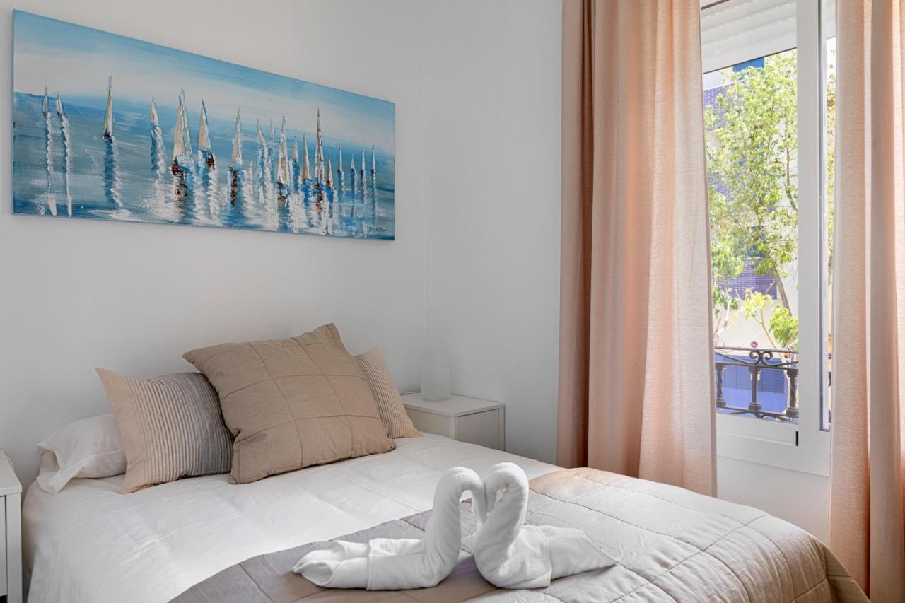 Homeabout Juan De Austria Apartments マラガ エクステリア 写真