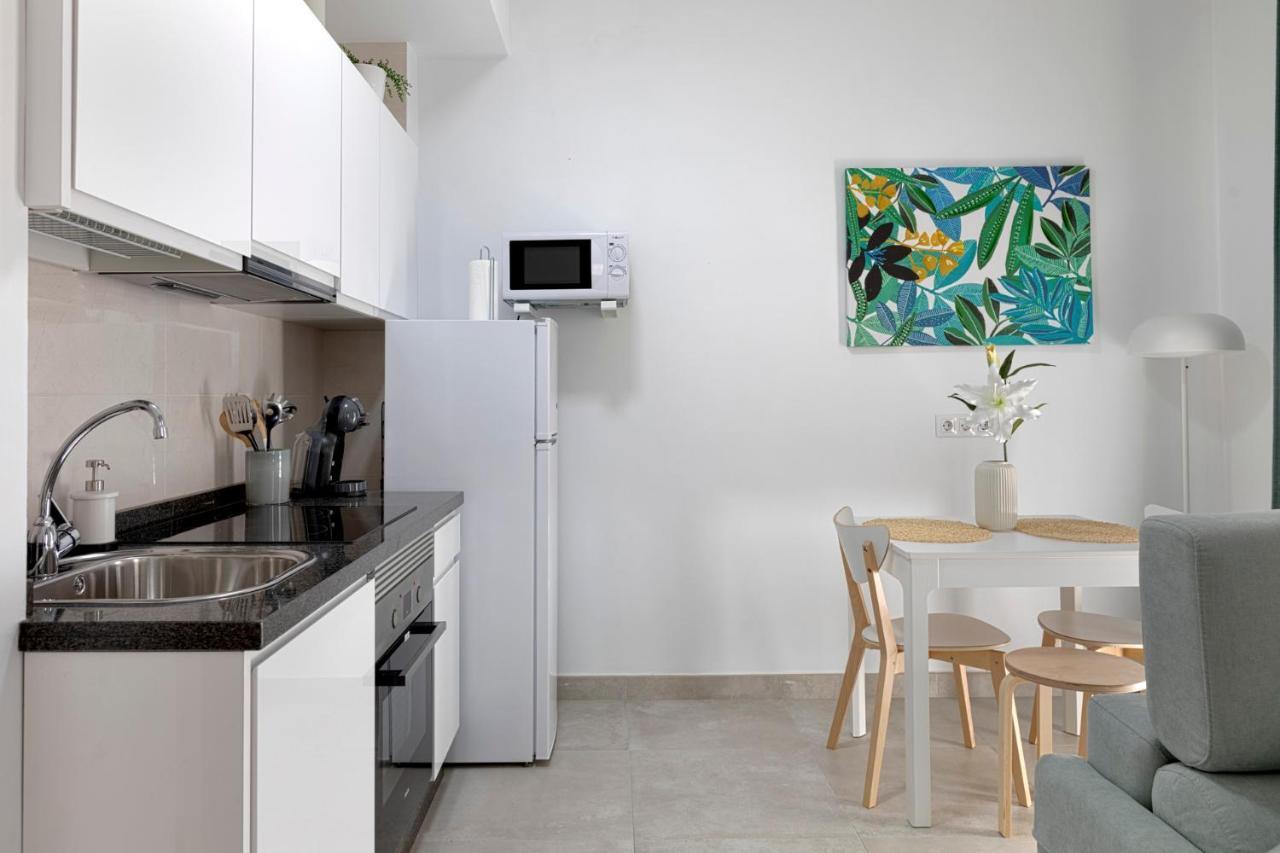 Homeabout Juan De Austria Apartments マラガ エクステリア 写真