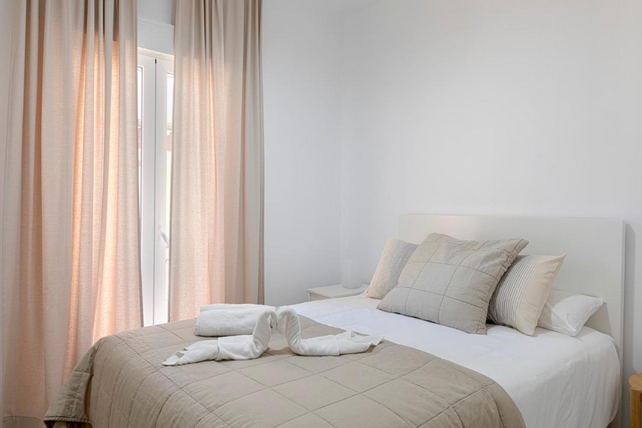 Homeabout Juan De Austria Apartments マラガ エクステリア 写真