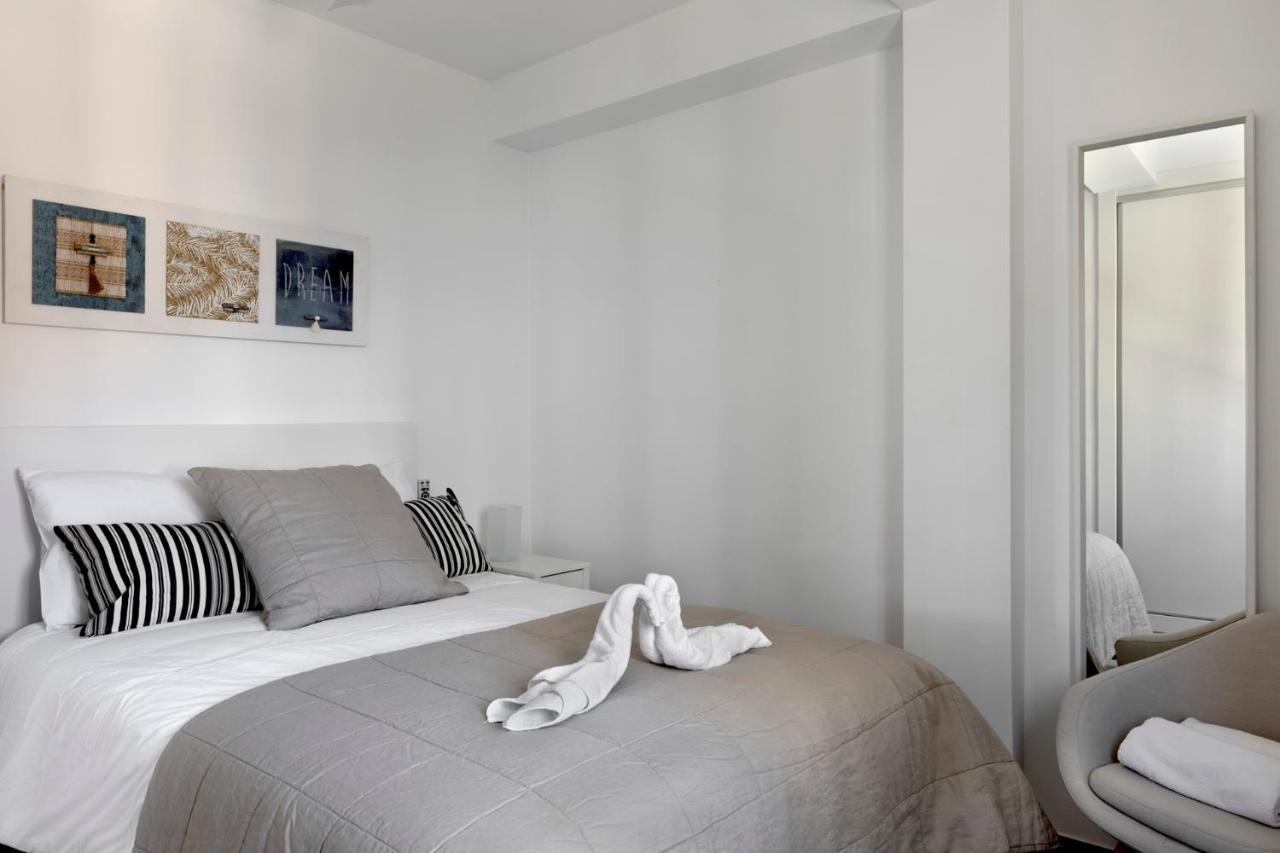 Homeabout Juan De Austria Apartments マラガ エクステリア 写真