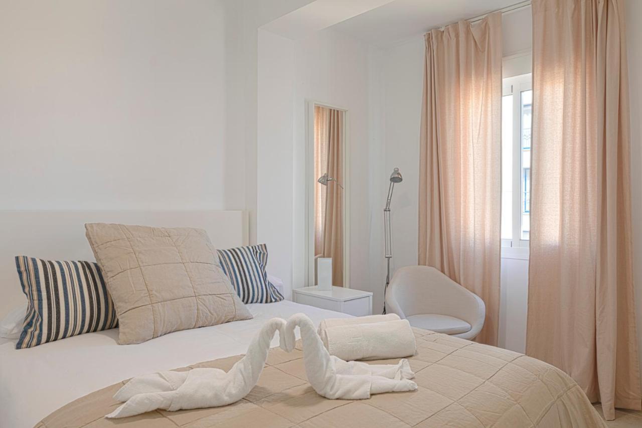 Homeabout Juan De Austria Apartments マラガ エクステリア 写真