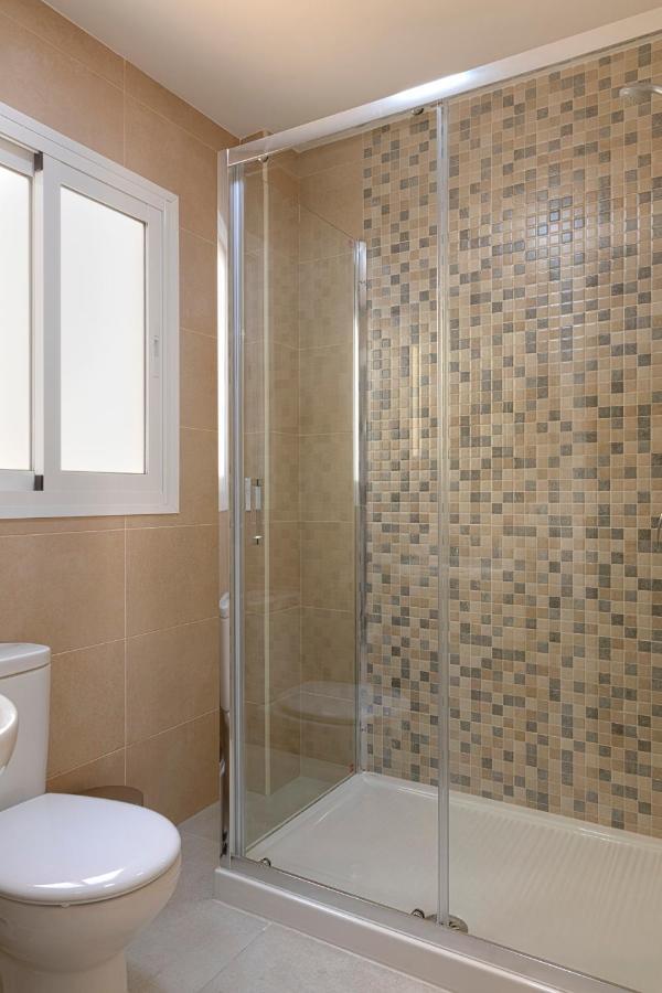 Homeabout Juan De Austria Apartments マラガ エクステリア 写真