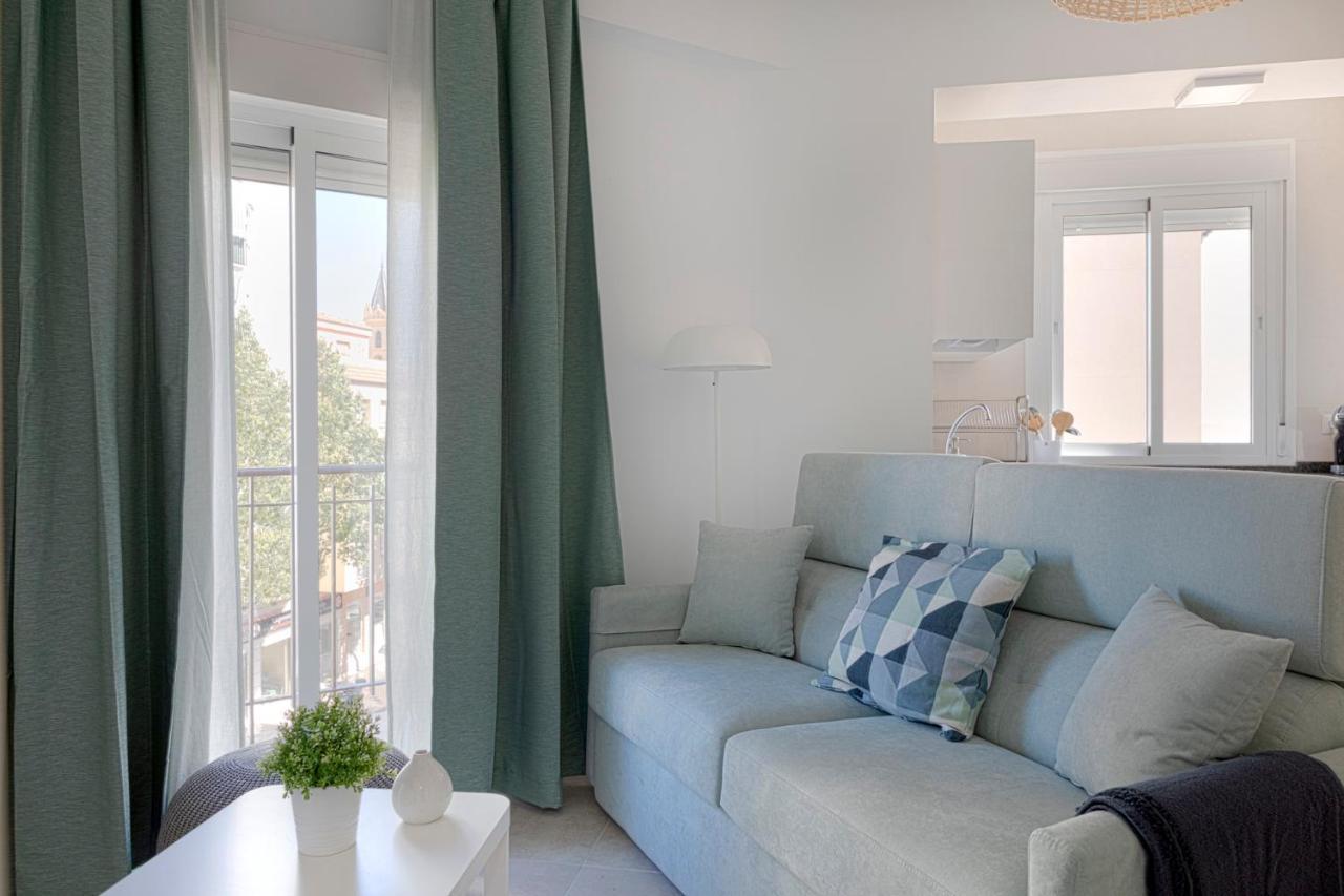 Homeabout Juan De Austria Apartments マラガ エクステリア 写真