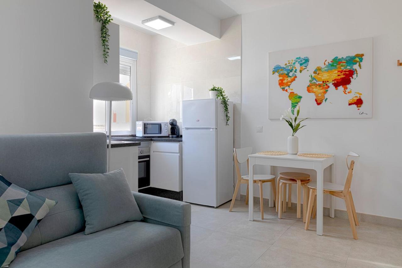 Homeabout Juan De Austria Apartments マラガ エクステリア 写真